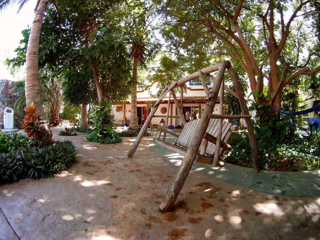 Hacienda Paraiso De La Paz Bed & Breakfast Exterior photo